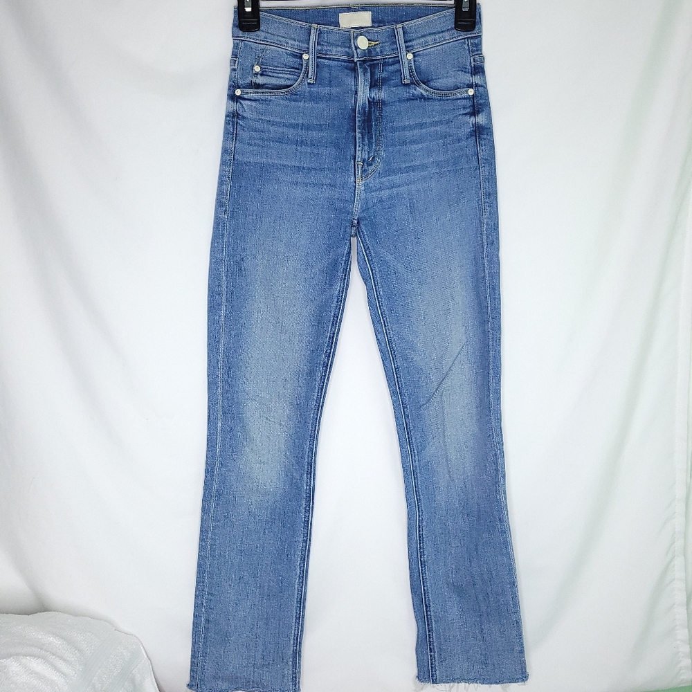 MOTHER The Mid Rise Dazzler Crop Fray In The Color Blowing Kisses Size 23